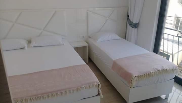 Отель GARNİ HOTEL LANA Добра-Вода-27