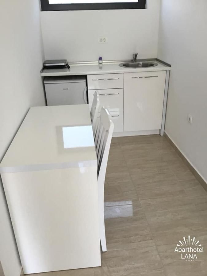 Отель GARNİ HOTEL LANA Добра-Вода-12